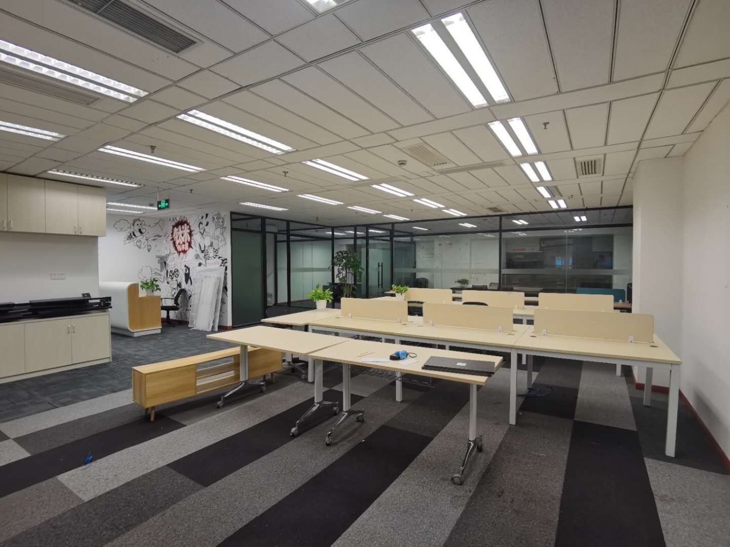 绿地汇中心徐汇 绿地汇中心 107平米 简装修