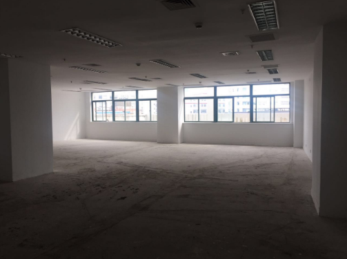 漕河泾科技产业化大楼105平米办公室出租-租金价格4.16元/m²/天