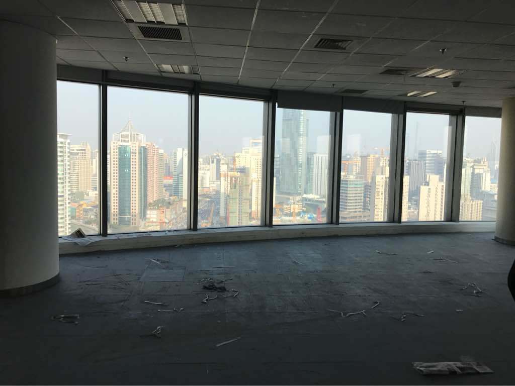 月星环球港普陀 月星环球港 177平米 简装修