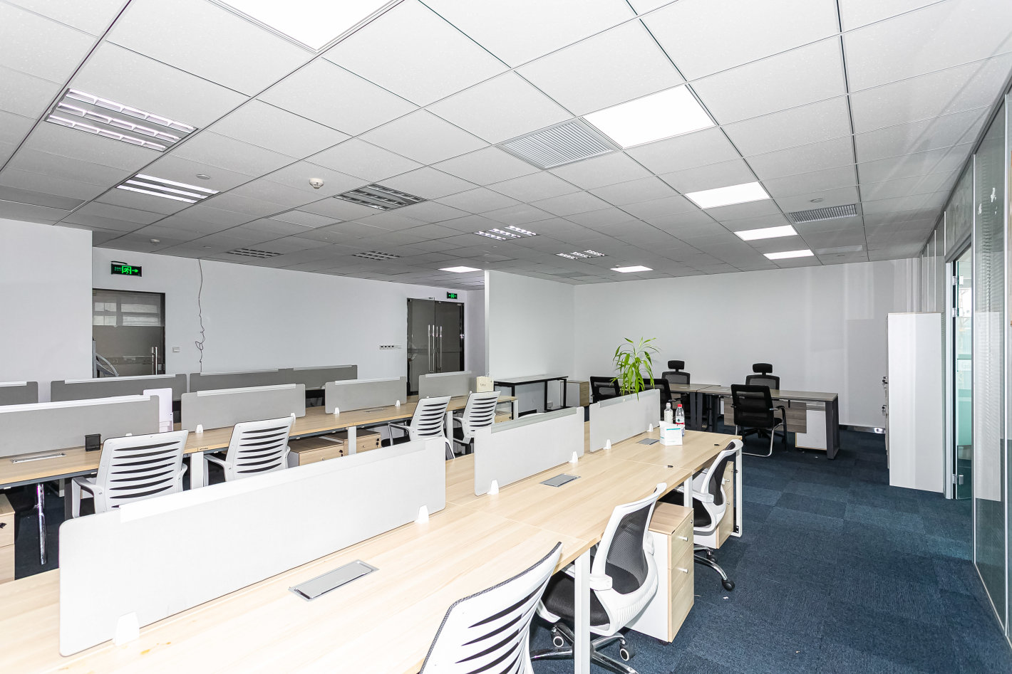 龙湖虹桥天街长宁 龙湖虹桥天街 195平米 精装修