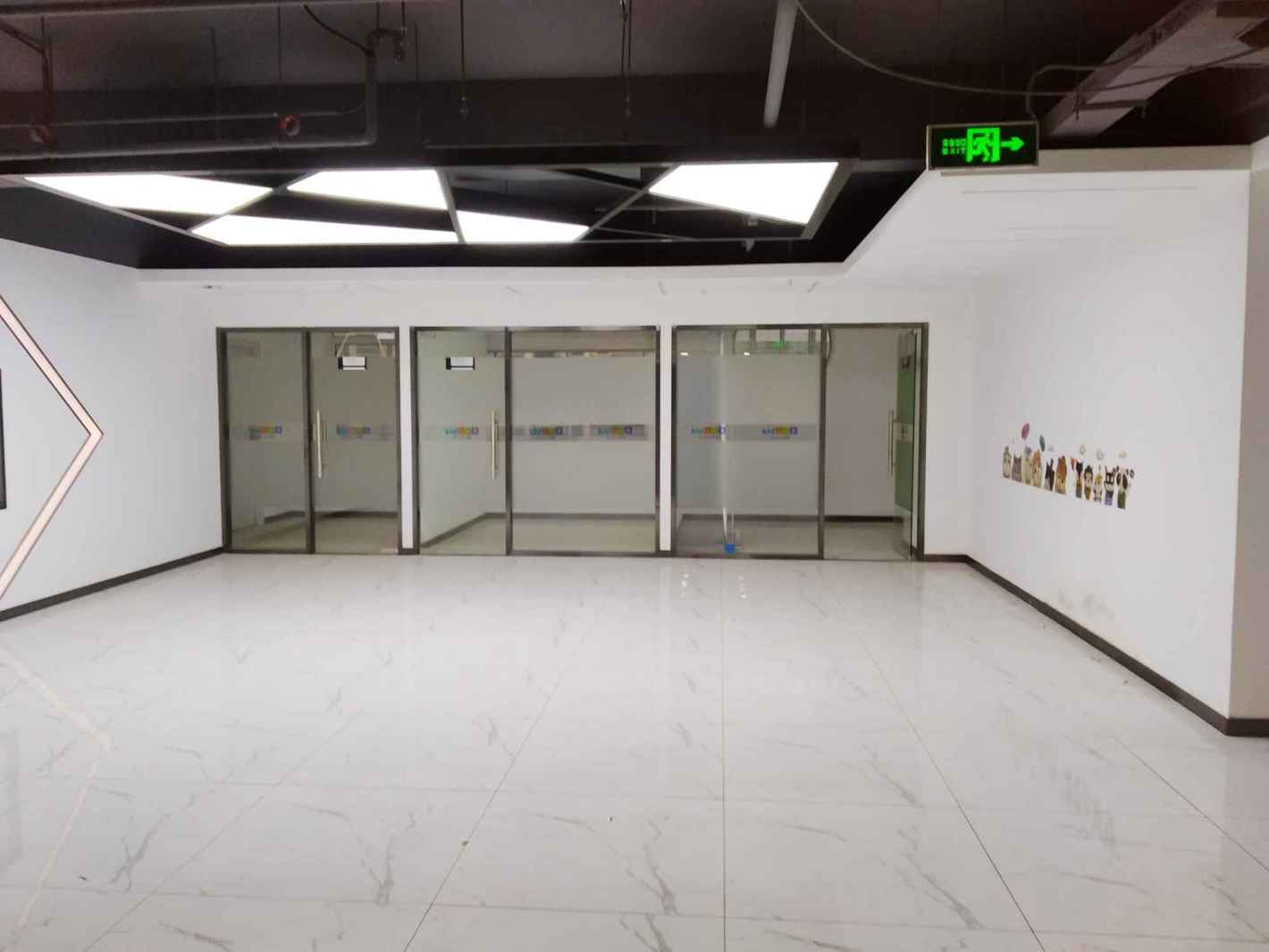 开隆大厦600平米办公室出租-租金价格3.04元/m²/天
