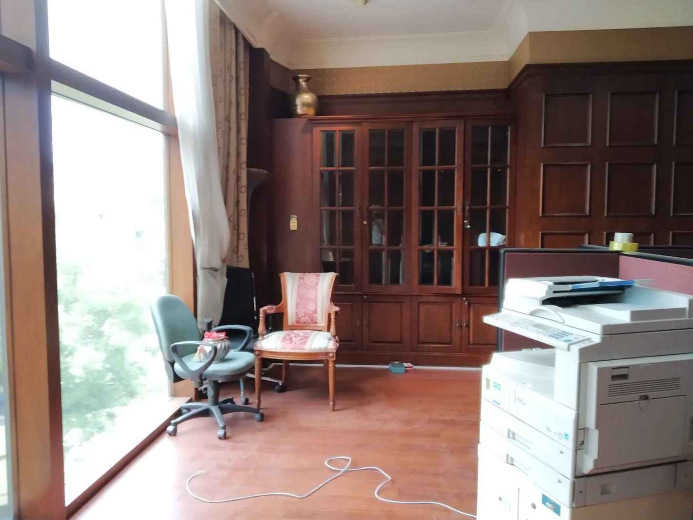 泰丰大厦黄浦 泰丰大厦 356平米 中等装修