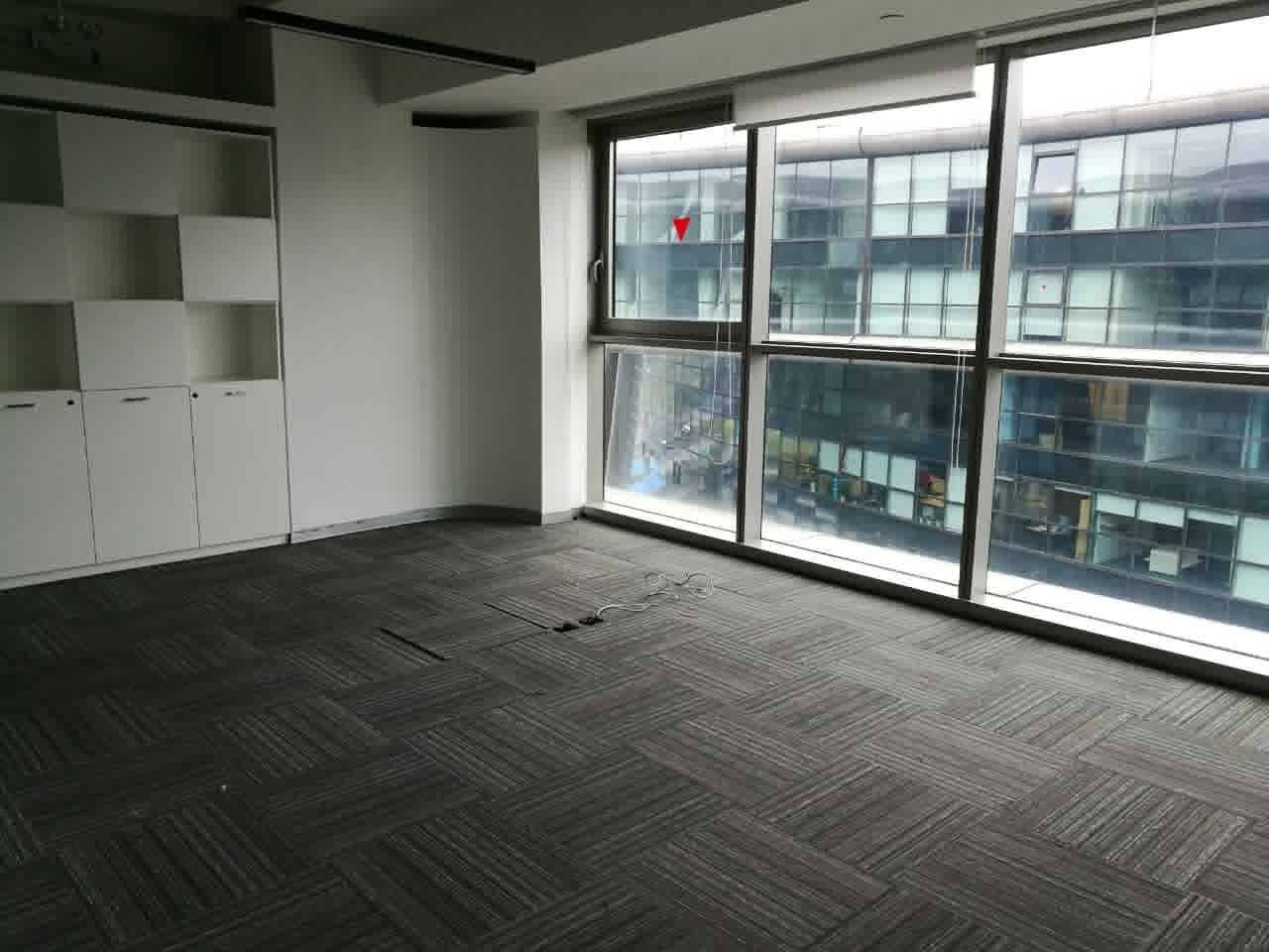 天会商务广场(凌空SOHO)长宁 天会商务广场(凌空SOHO) 314平米 精装修