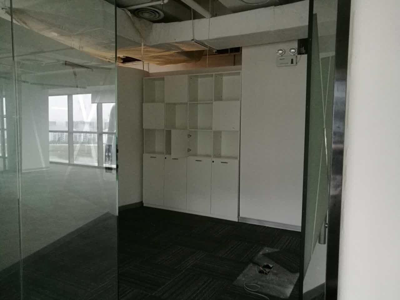 天会商务广场(凌空SOHO)长宁 天会商务广场(凌空SOHO) 314平米 精装修