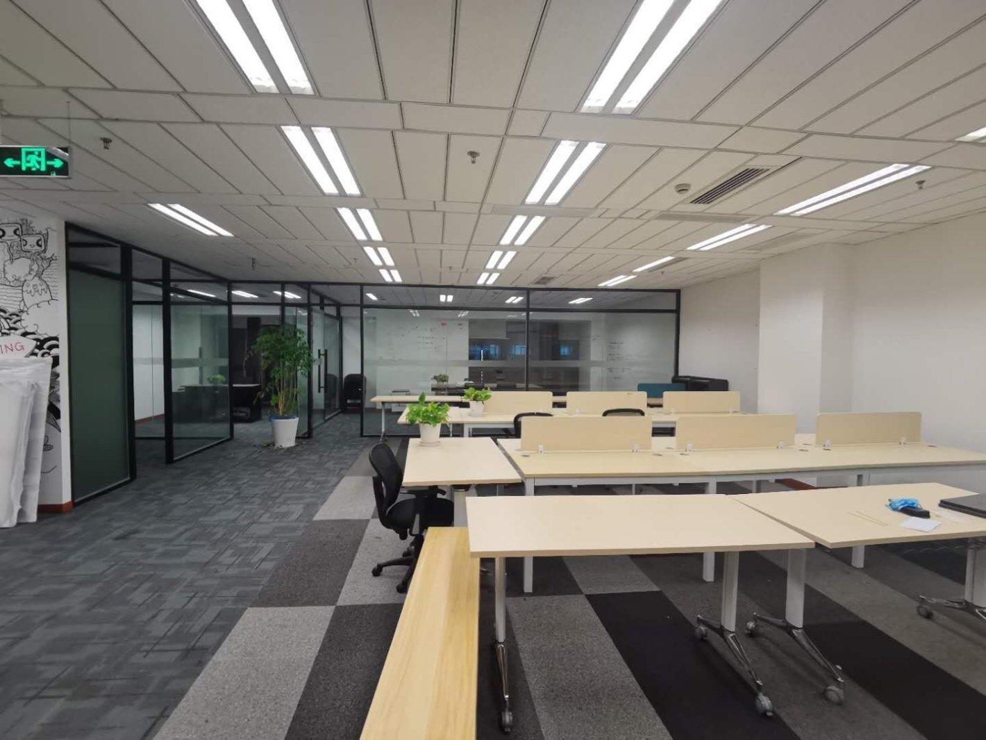 绿地汇中心徐汇 绿地汇中心 107平米 简装修