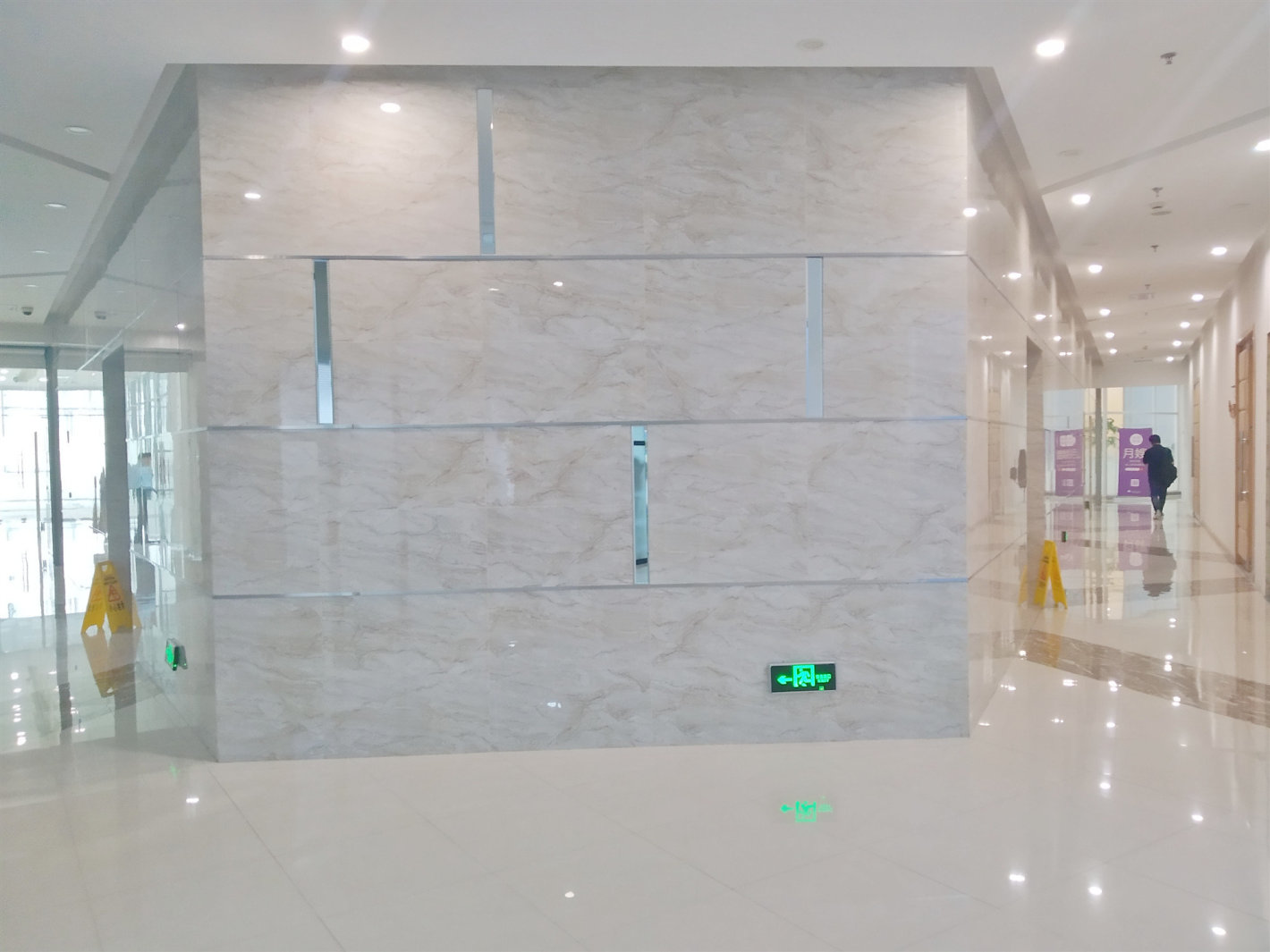 汇阳广场徐汇 汇阳广场 299平米 简装修