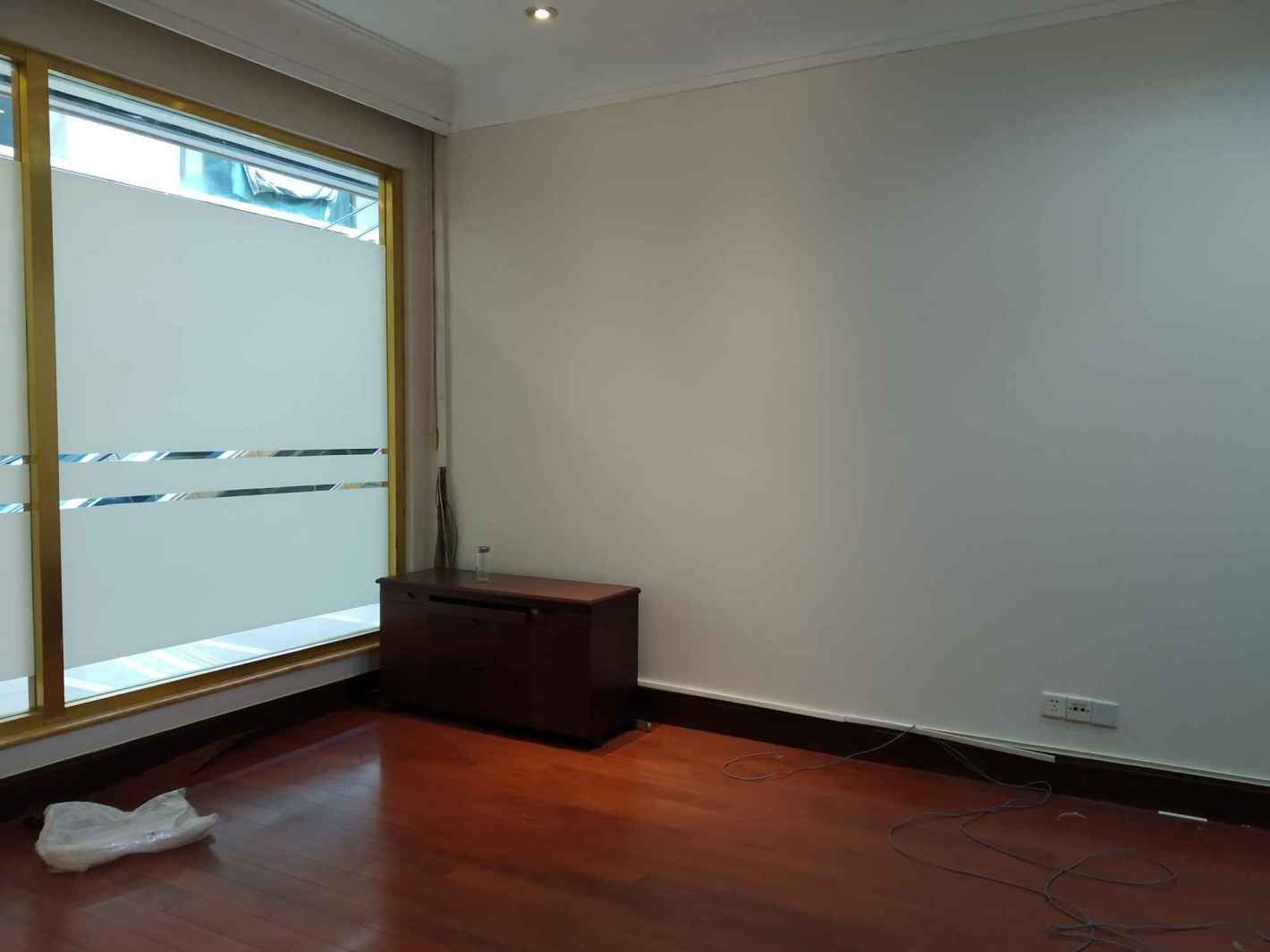 泰丰大厦黄浦 泰丰大厦 356平米 中等装修