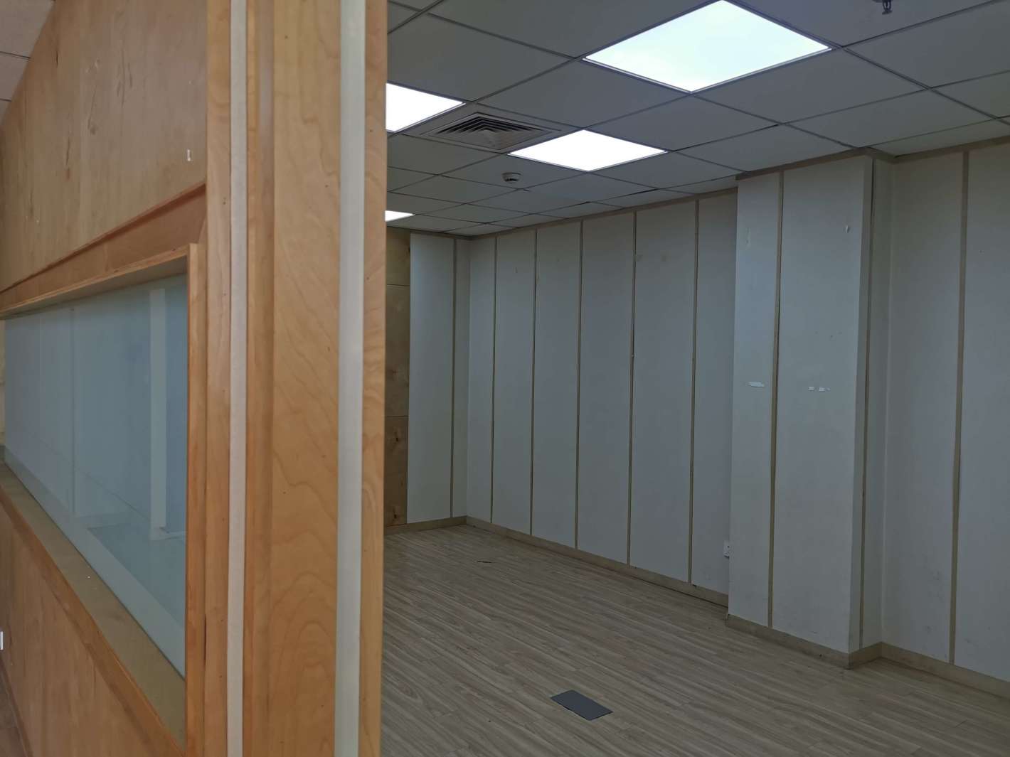 莱茵虹桥中心闵行 莱茵虹桥中心 152平米 中等装修