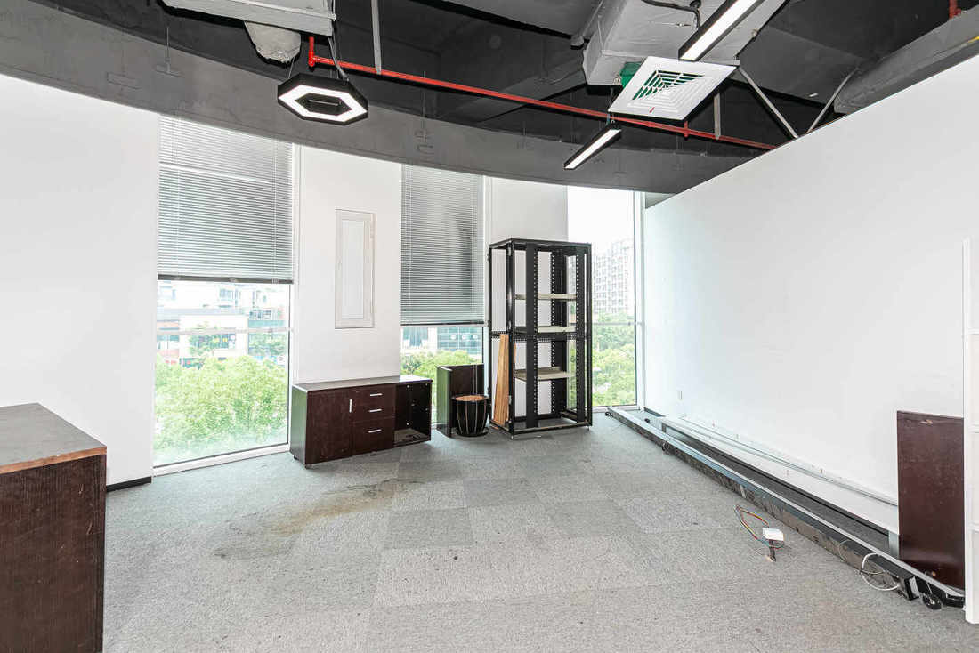 虹桥协信中心长宁 虹桥协信中心 359平米 精装修