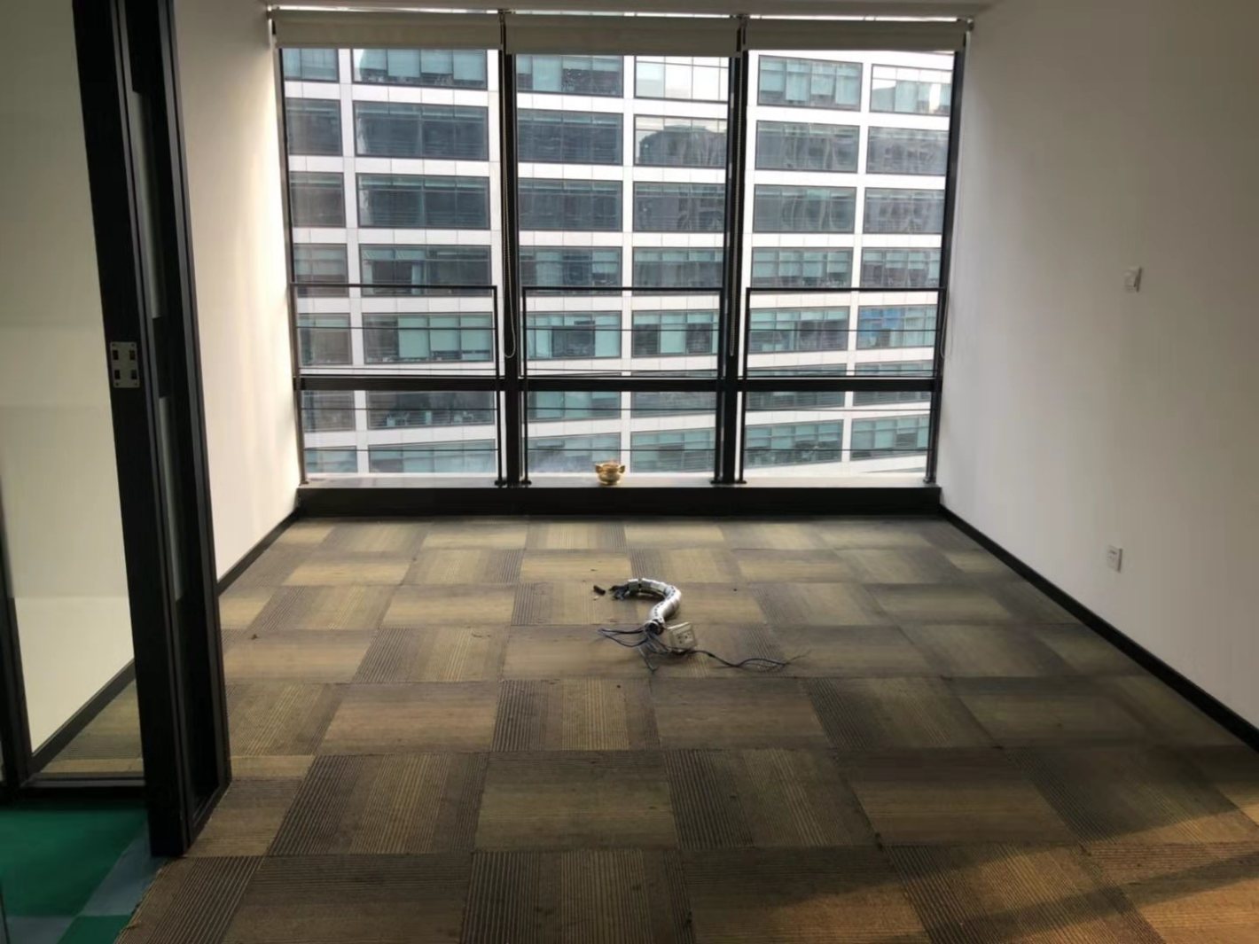 绿地汇中心徐汇 绿地汇中心 125平米 简装修