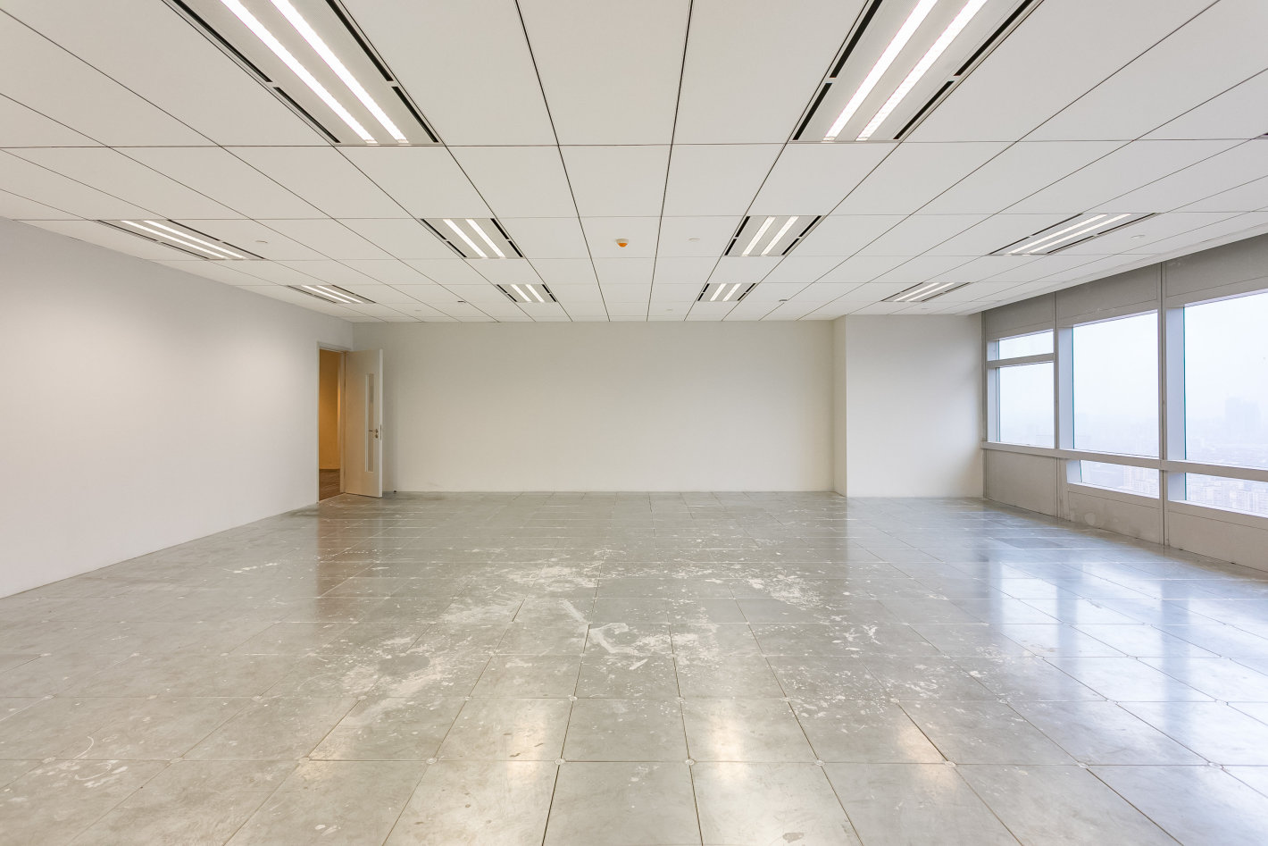 长宁来福士广场长宁 长宁来福士广场 242平米 简装修