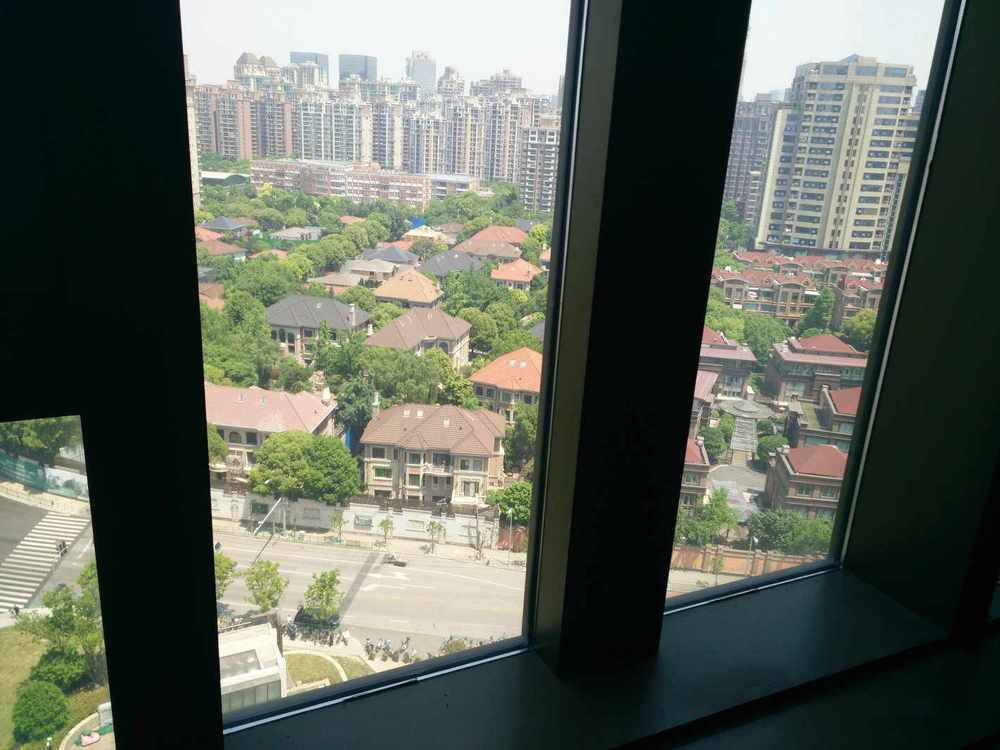 莱茵虹桥中心闵行 莱茵虹桥中心 220平米 精装修