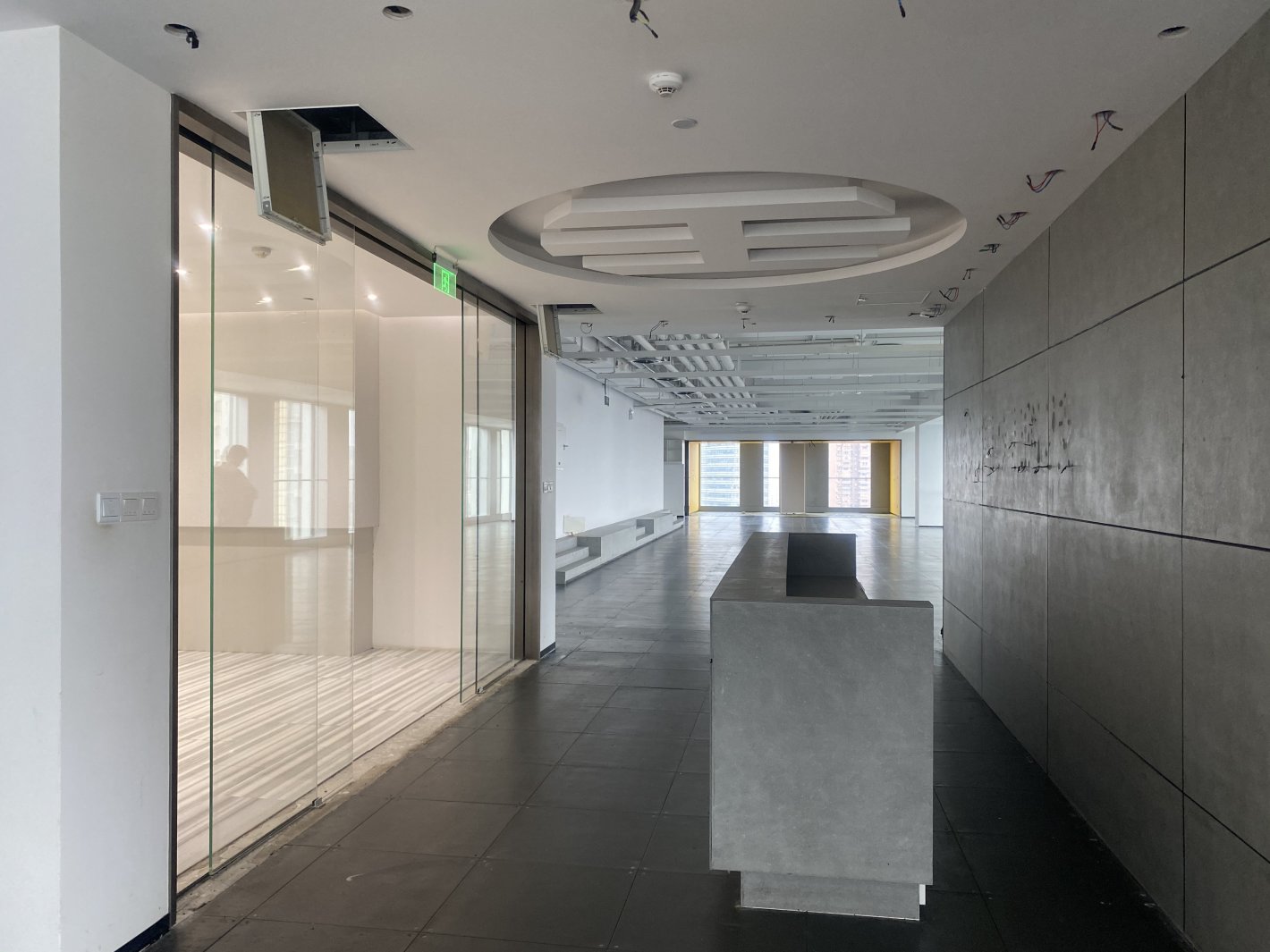 SOHO天山广场长宁 SOHO天山广场 664平米 简装修