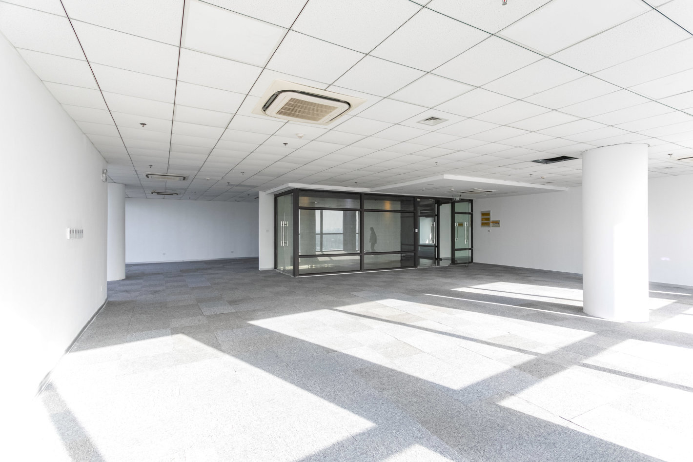 浦江科技广场闵行 浦江科技广场 259平米 精装修