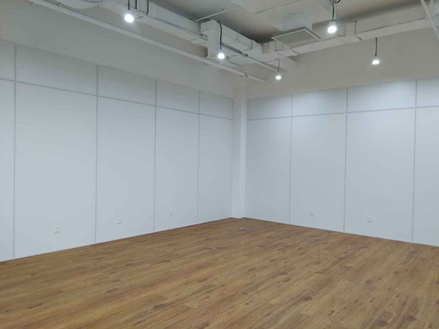 宝山新业坊源创宝山 宝山新业坊源创 89平米 精装修