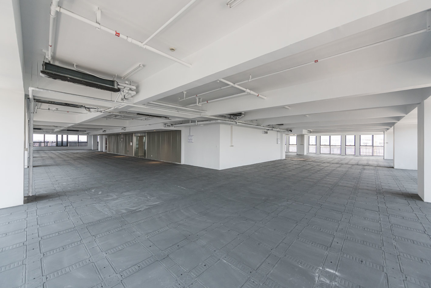 H88越虹广场徐汇 H88越虹广场 360平米 简装修