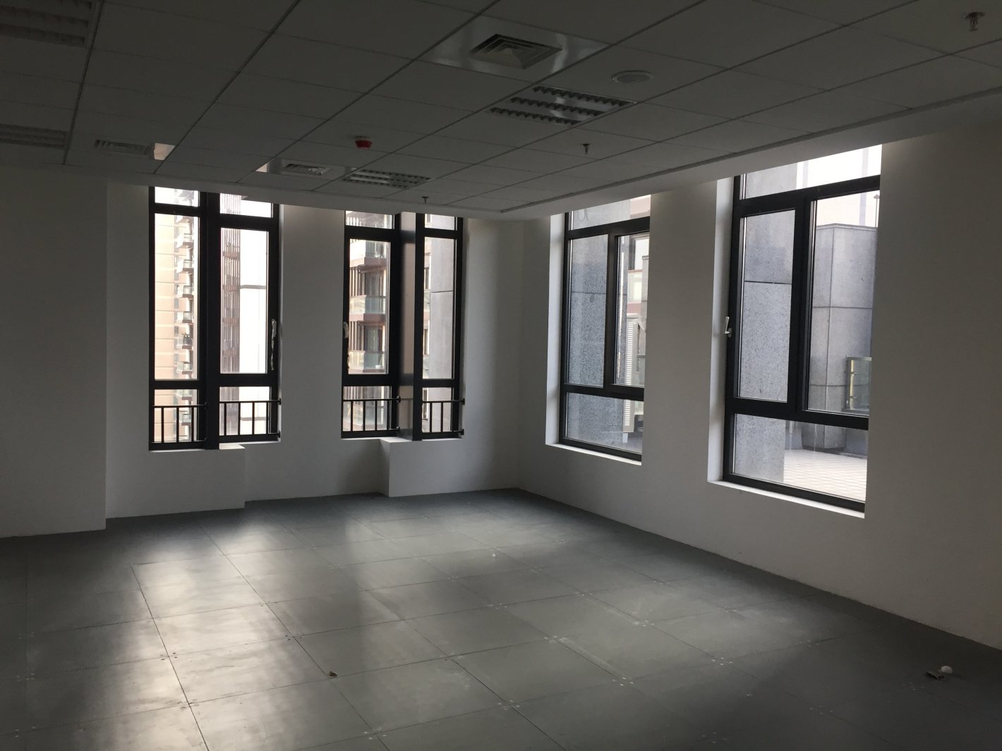 永丰国际广场徐汇 永丰国际广场 198平米 简装修