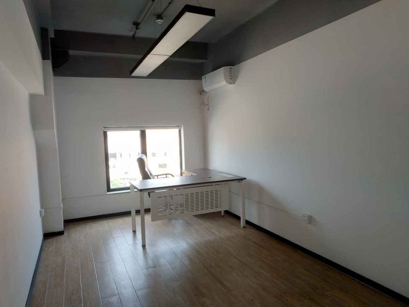 昇Park创意产业园宝山 昇Park创意产业园 95平米 简装修