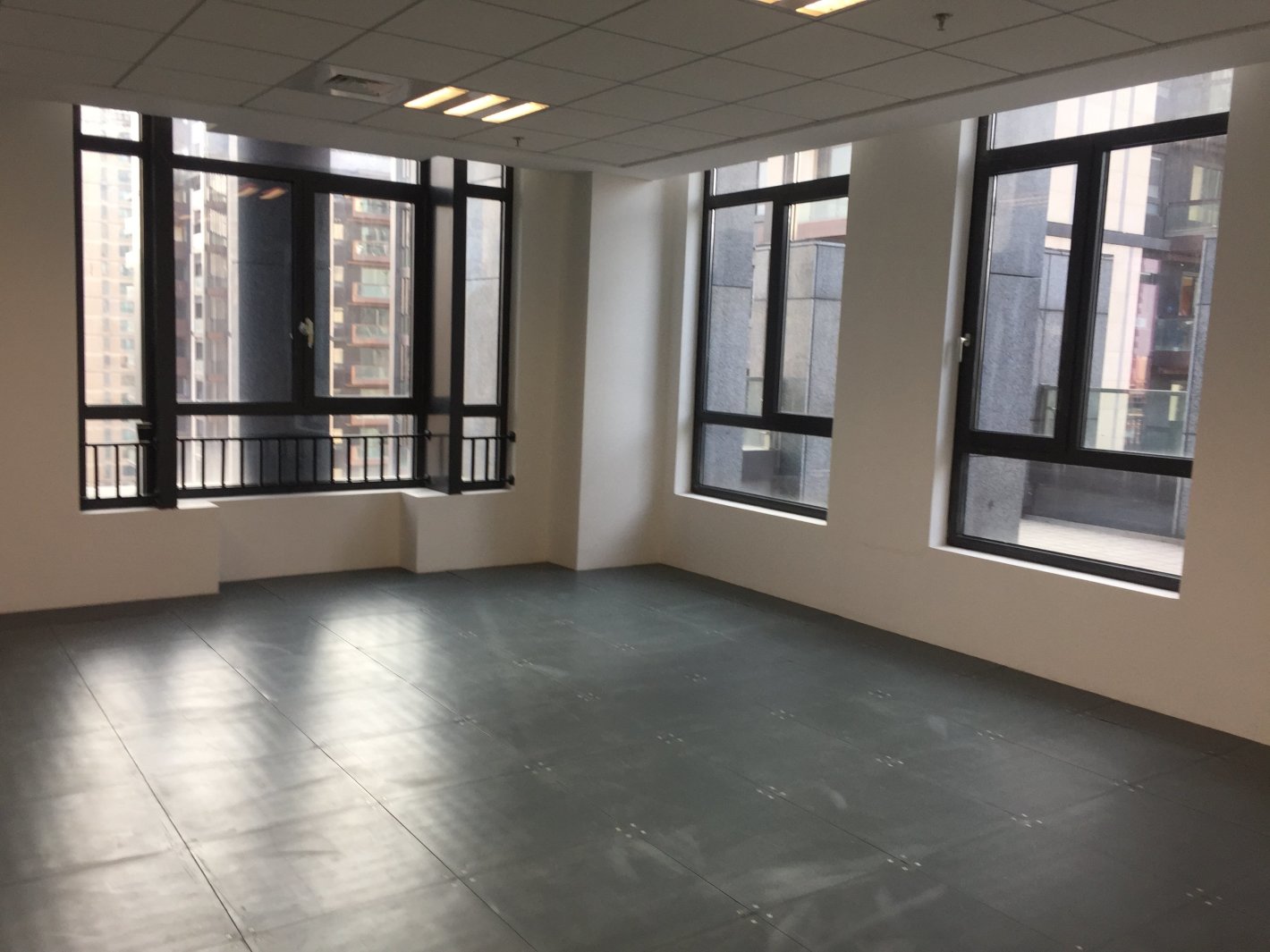 永丰国际广场徐汇 永丰国际广场 198平米 简装修