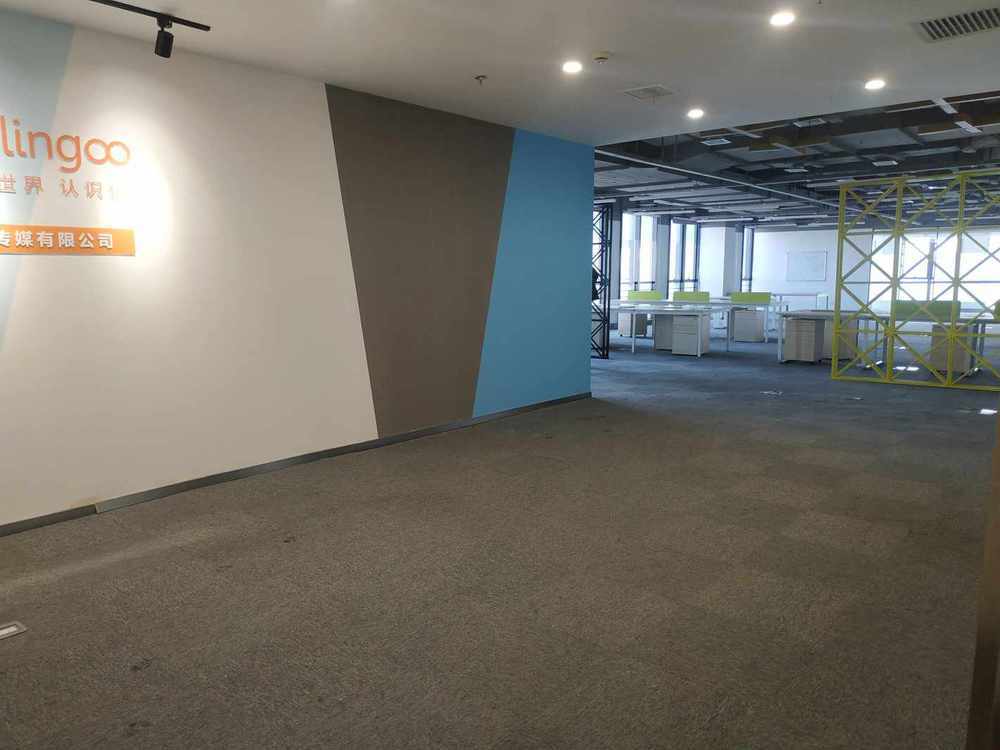 华滋奔腾大厦宝山 华滋奔腾大厦 530平米 精装修