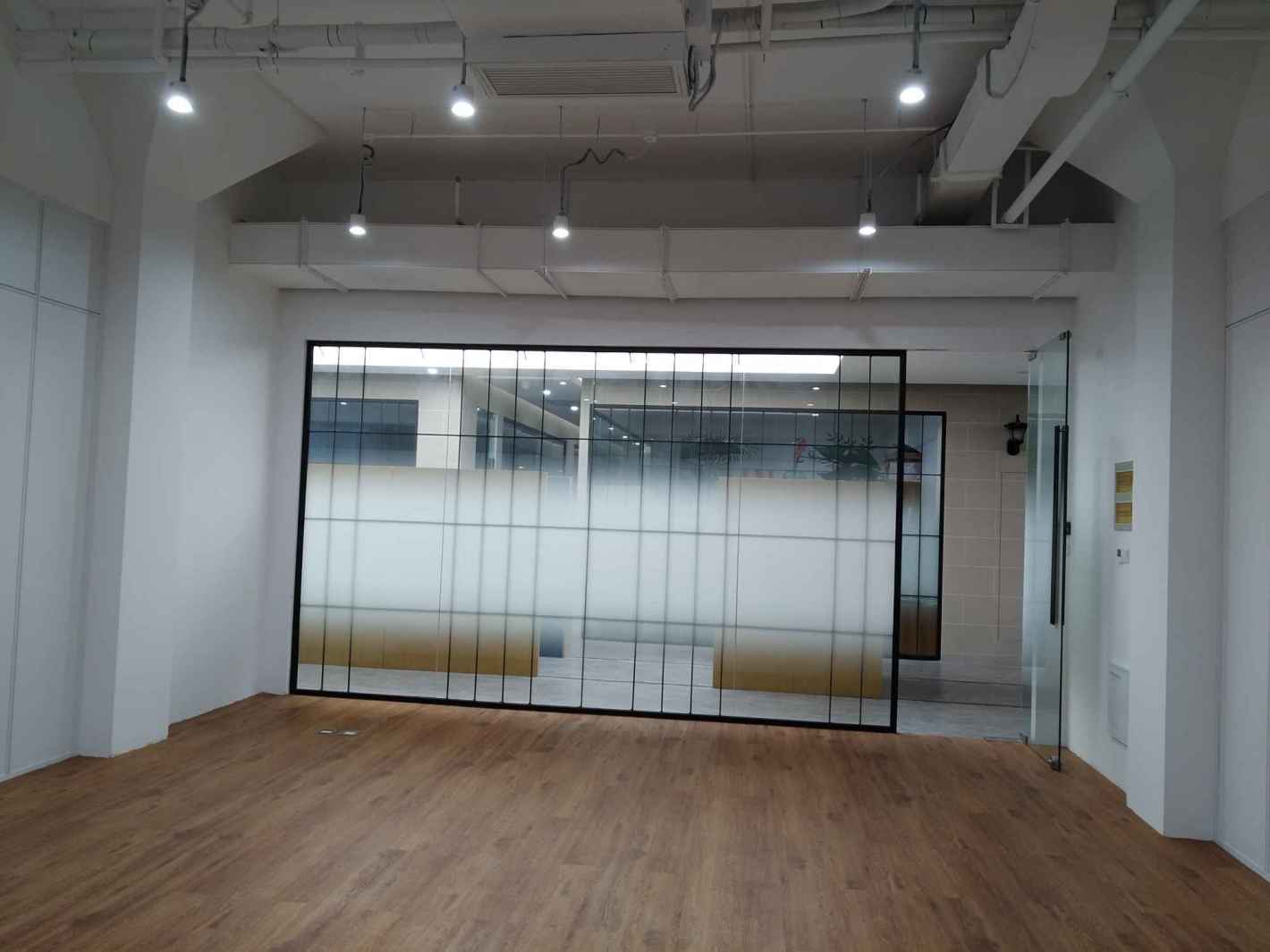 宝山新业坊源创宝山 宝山新业坊源创 89平米 精装修