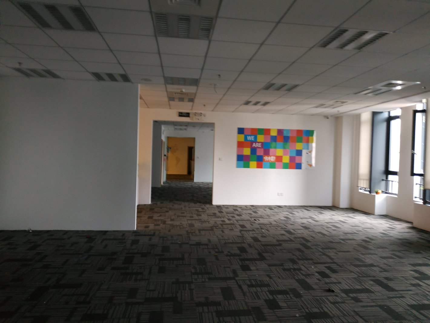 永丰国际广场徐汇 永丰国际广场 267平米 简装修