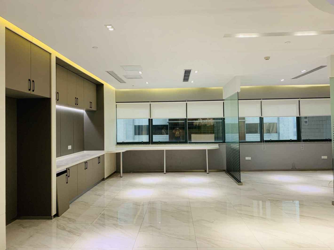 远洋商业大厦黄浦 远洋商业大厦 387平米 简装修