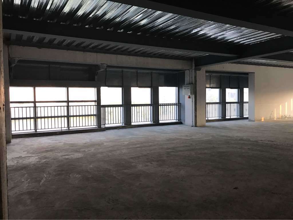 汇智园满星空间静安 汇智园满星空间 199平米 毛坯