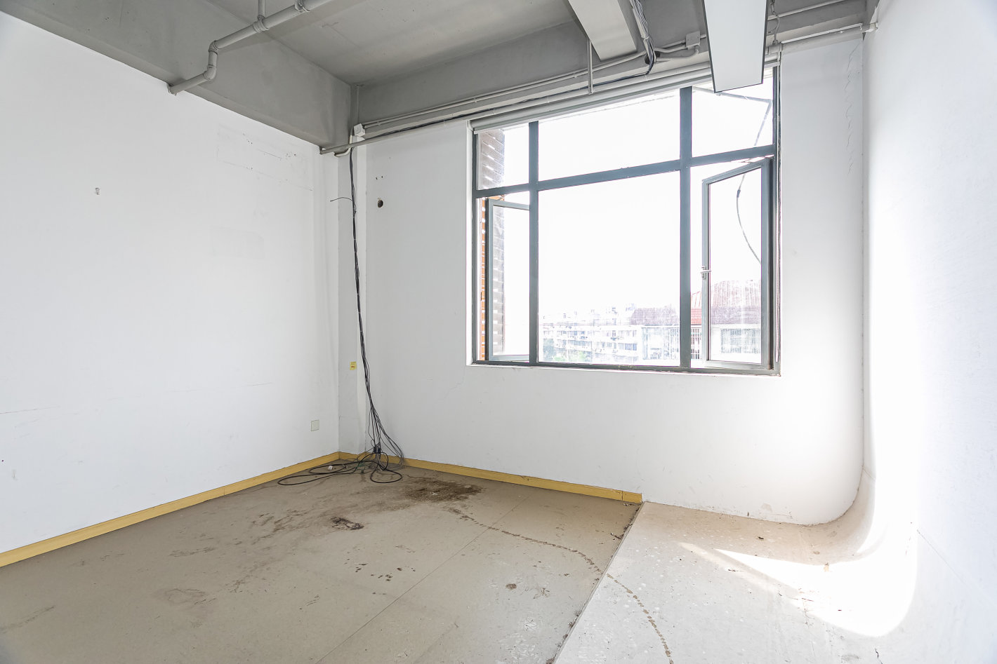 长江软件园宝山 长江软件园 288平米 中等装修