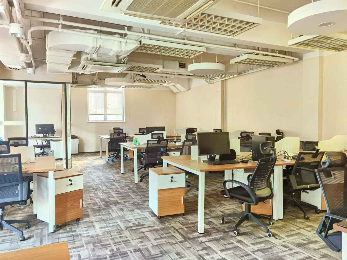 越界·智造局一期黄浦 越界·智造局一期 331平米 简装修