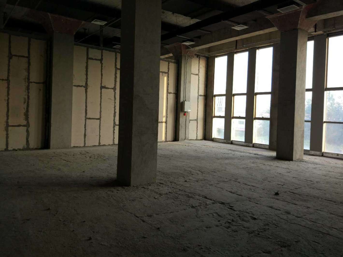 汇智园满星空间静安 汇智园满星空间 364平米 毛坯