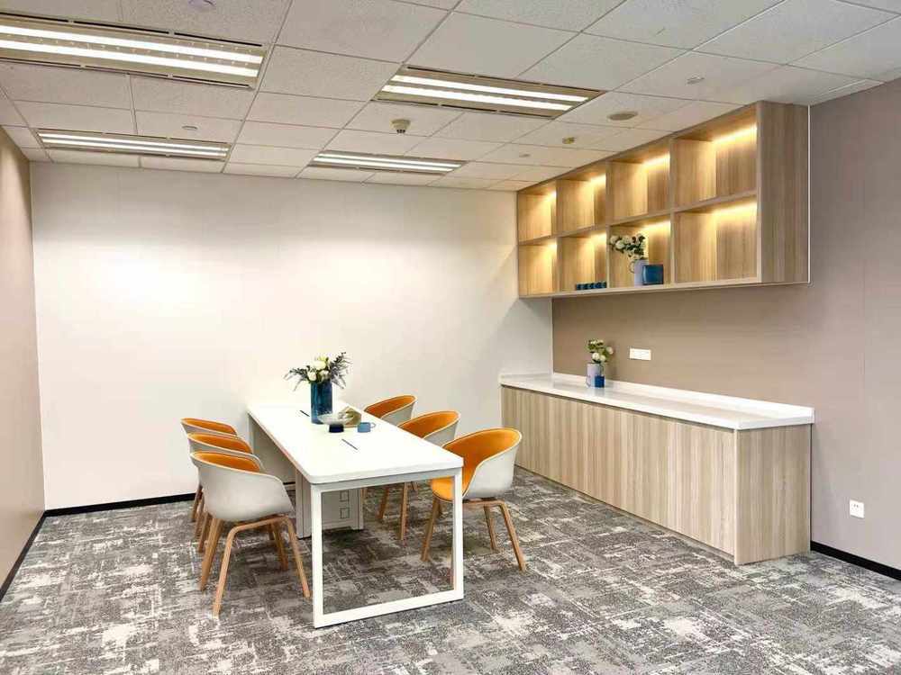 新茂大厦黄浦 新茂大厦 233平米 简装修