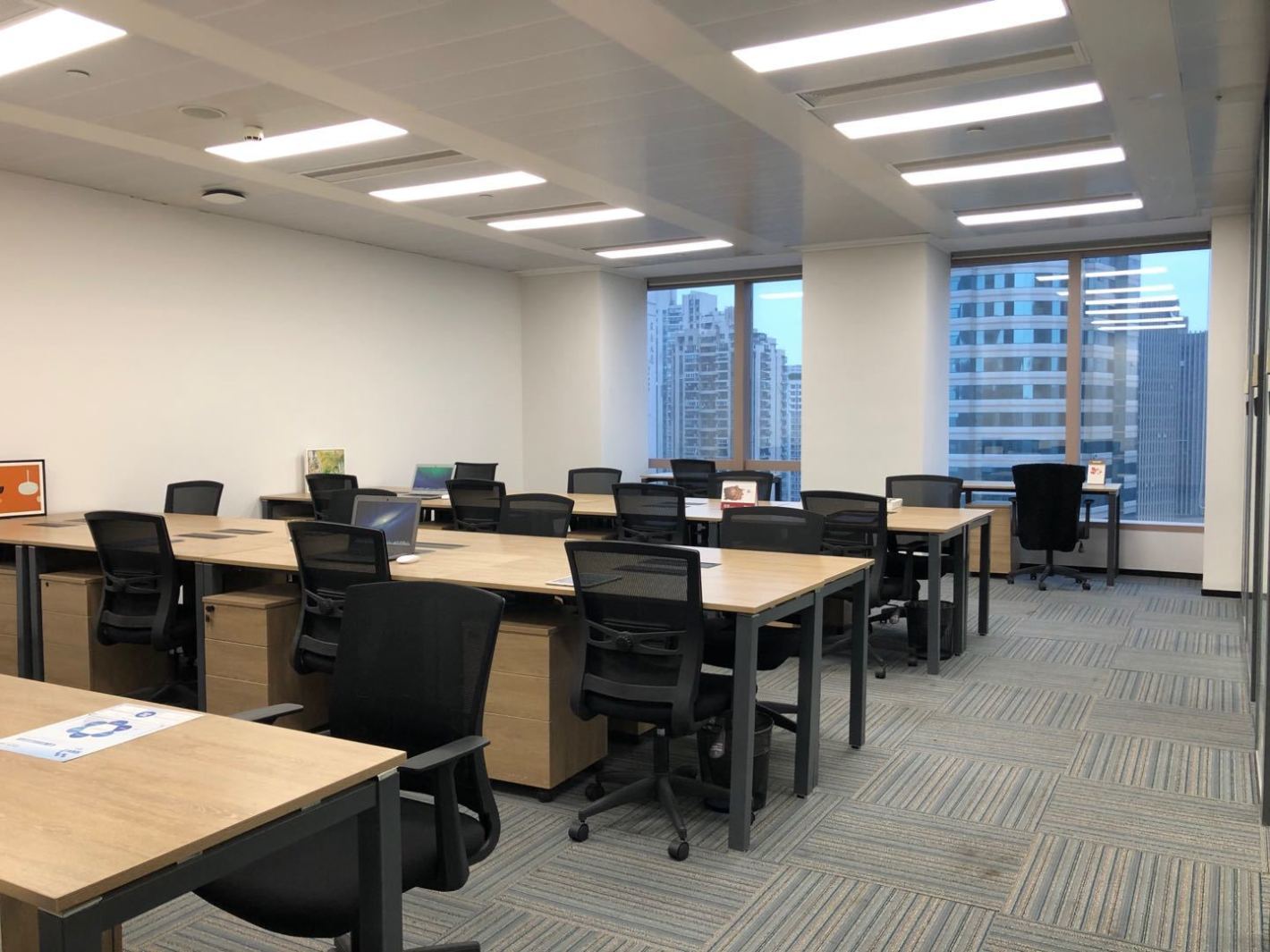 港汇恒隆广场徐汇 港汇恒隆广场 183平米 精装修