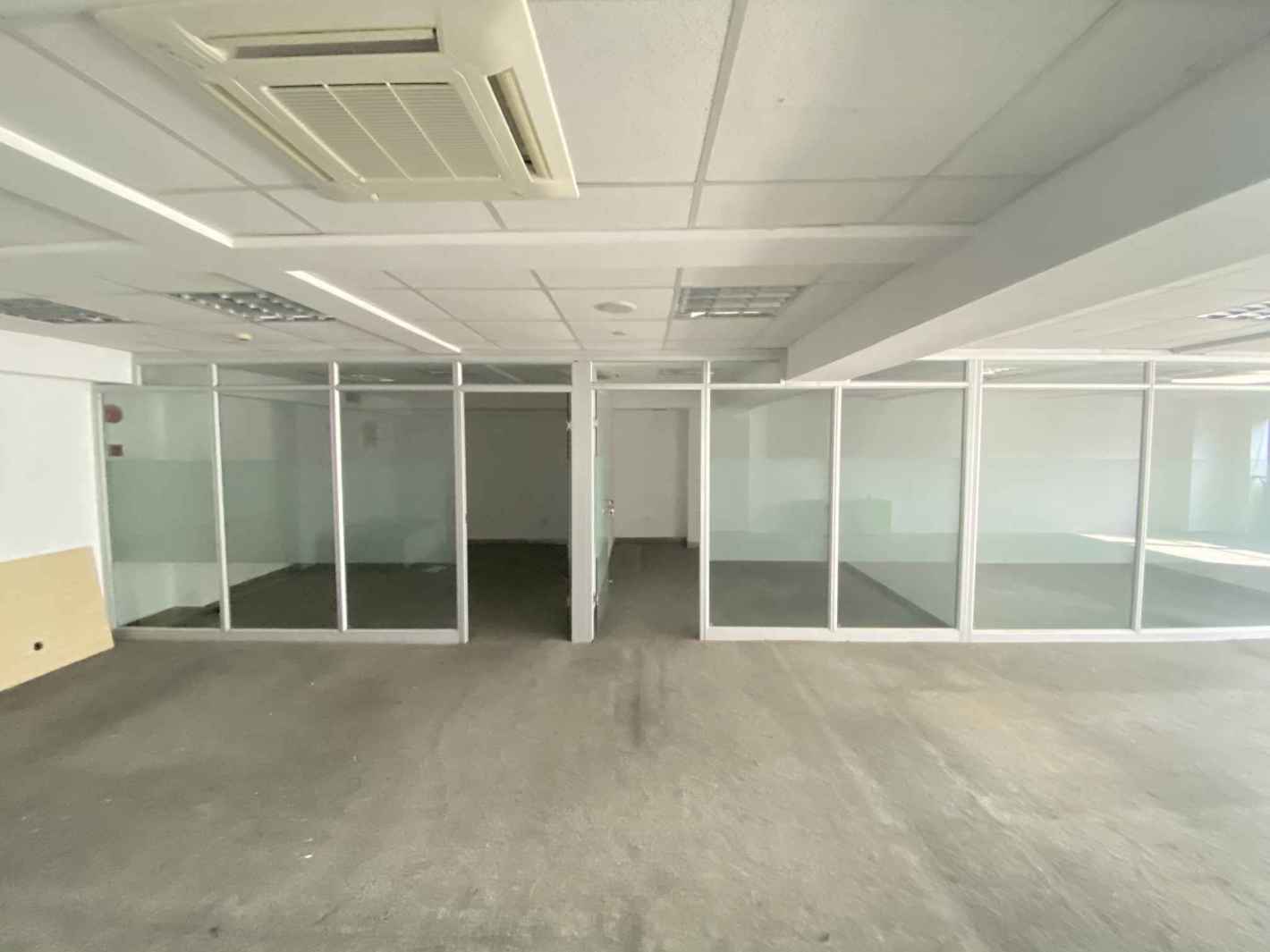 江裕大厦静安 江裕大厦 350平米 简装修