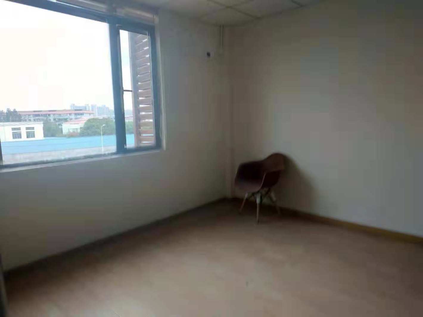 长江软件园宝山 长江软件园 218平米 简装修