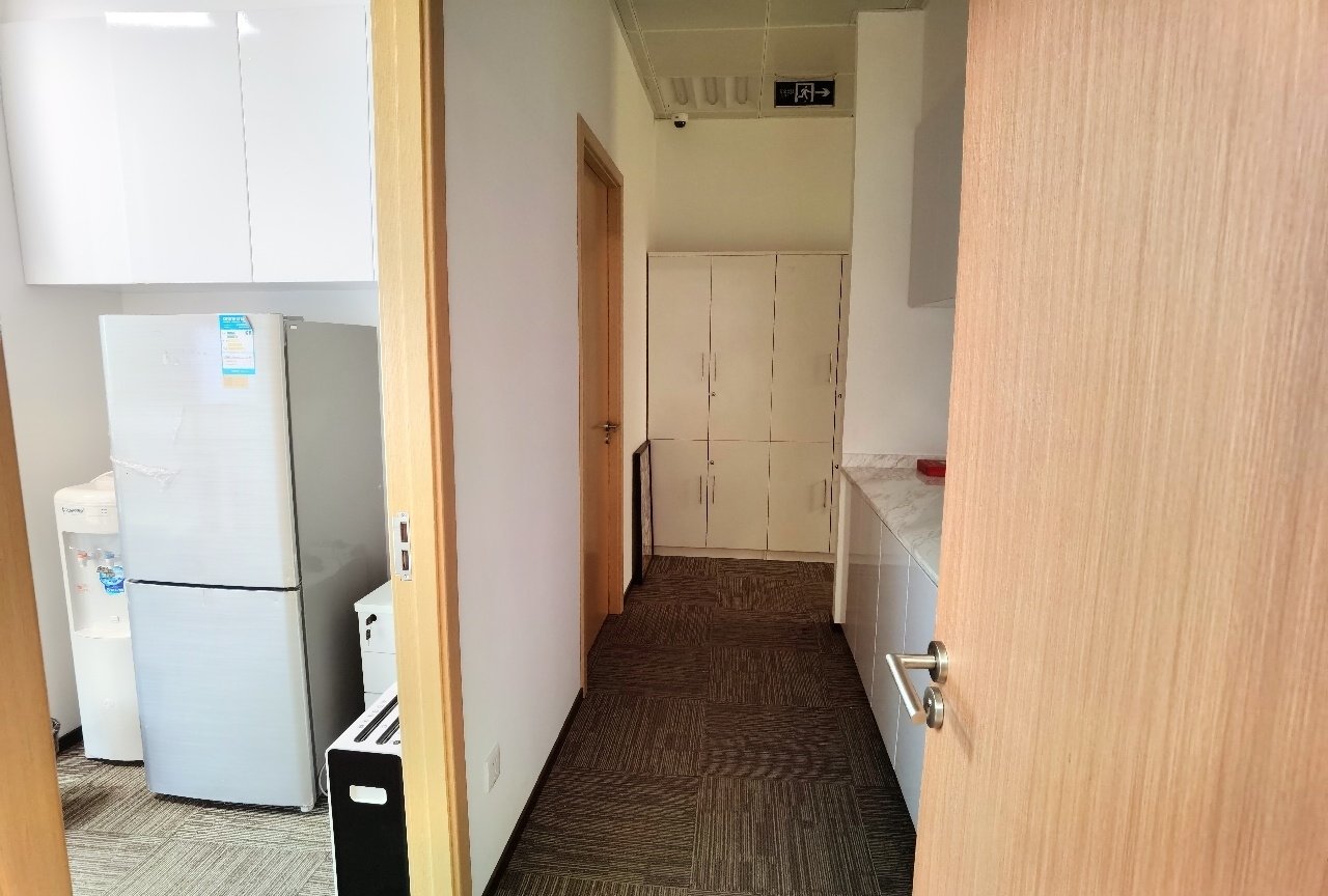 中海国际中心黄浦 中海国际中心 319平米 简装修