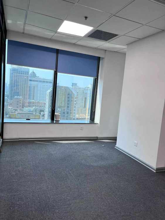 申亚金融广场长宁 申亚金融广场 82平米 精装修