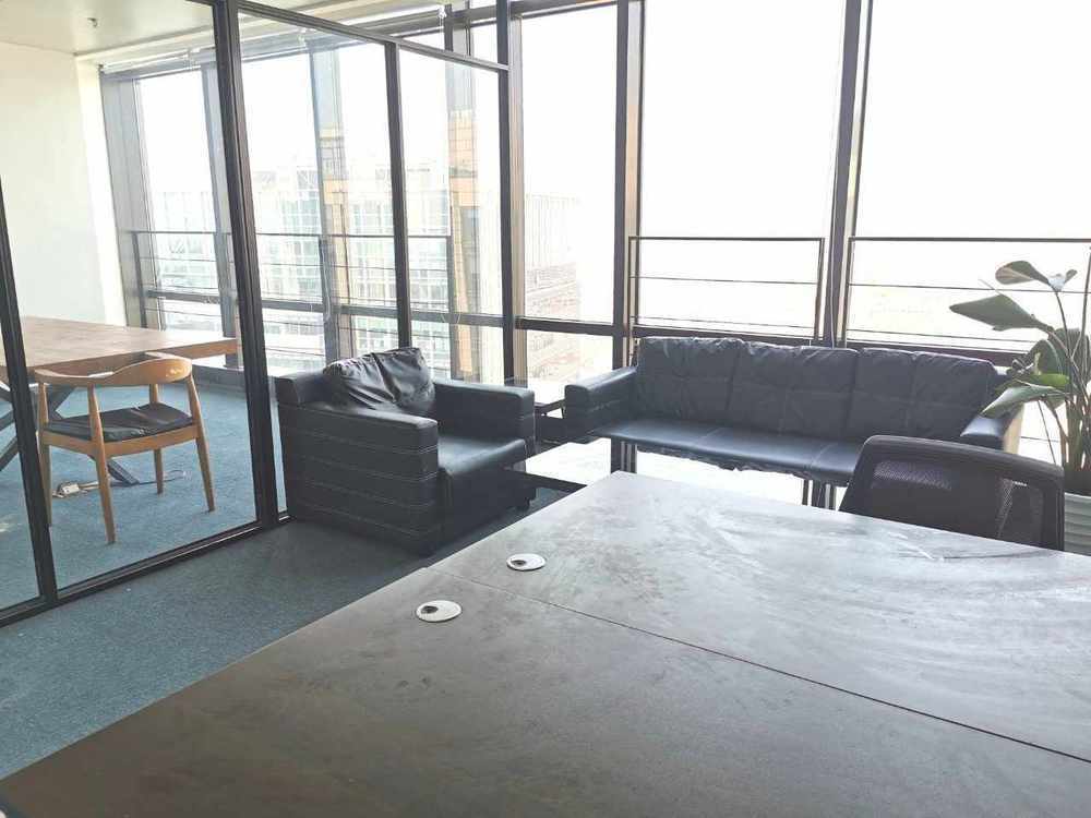 绿地汇中心徐汇 绿地汇中心 120平米 精装修