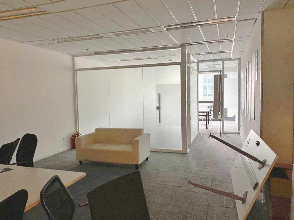 绿地汇中心徐汇 绿地汇中心 107平米 简装修