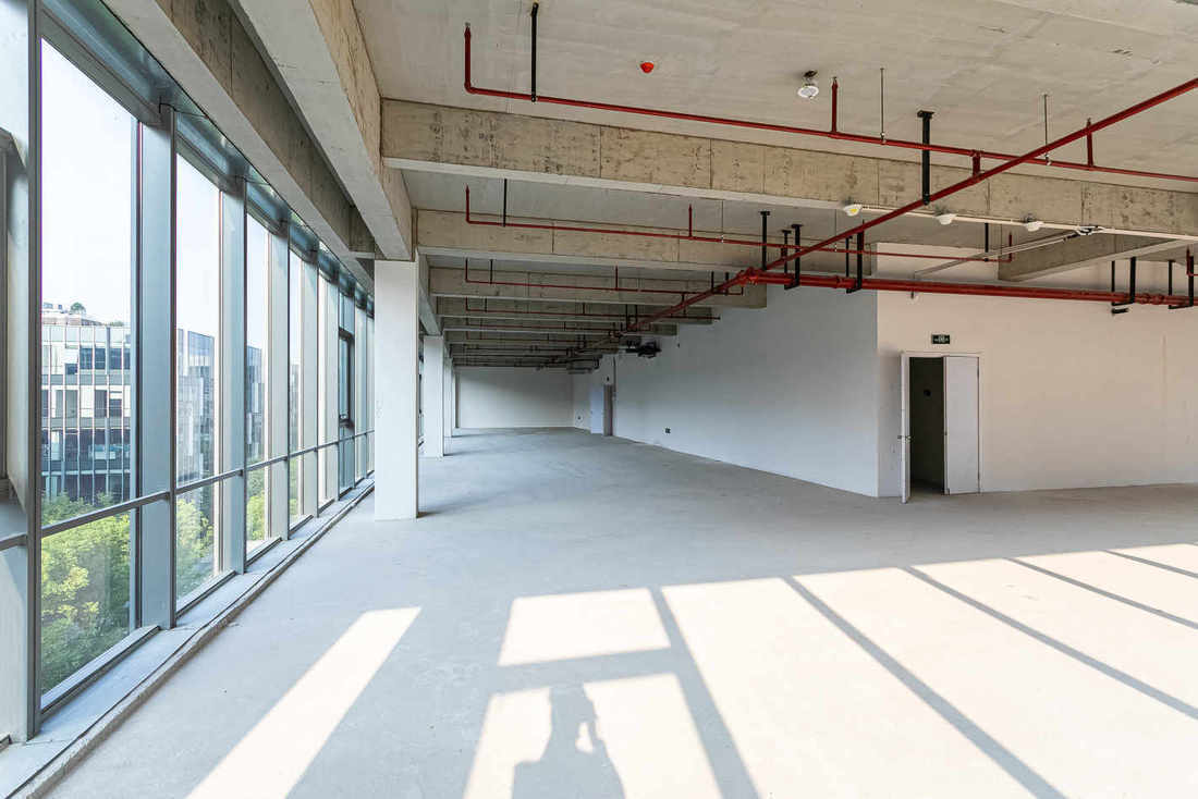 虹桥正荣中心长宁 虹桥正荣中心 335平米 毛坯