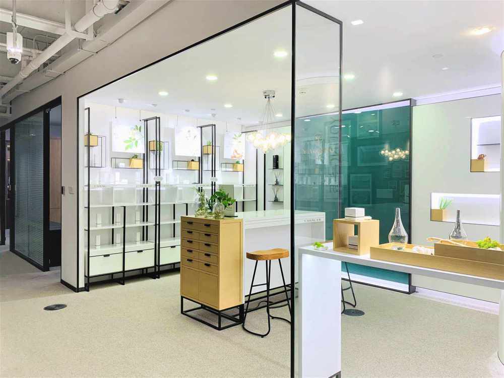 诺亚财富中心（原虹桥新地中心）长宁 诺亚财富中心（原虹桥新地中心） 611平米 简装修