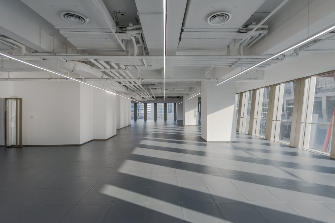 古北SOHO526平米办公室出租-租金价格8.37元/m²/天