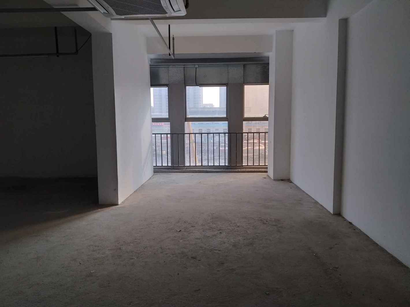 汇智园满星空间静安 汇智园满星空间 215平米 毛坯