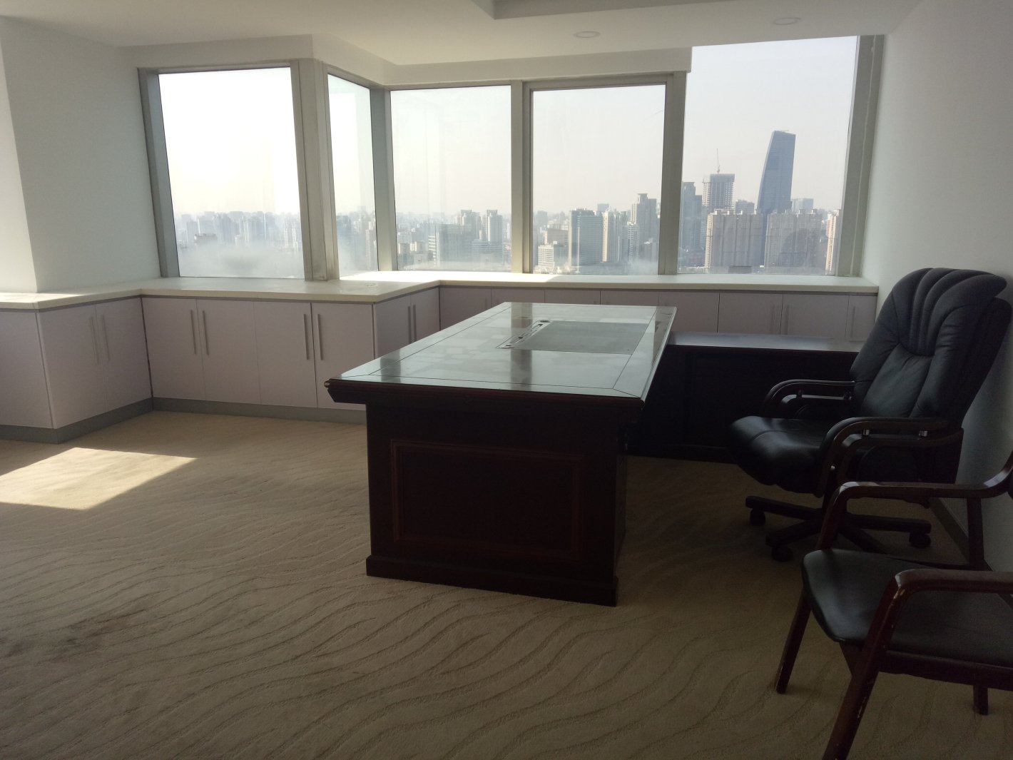 海亮大厦普陀 海亮大厦 542平米 精装修