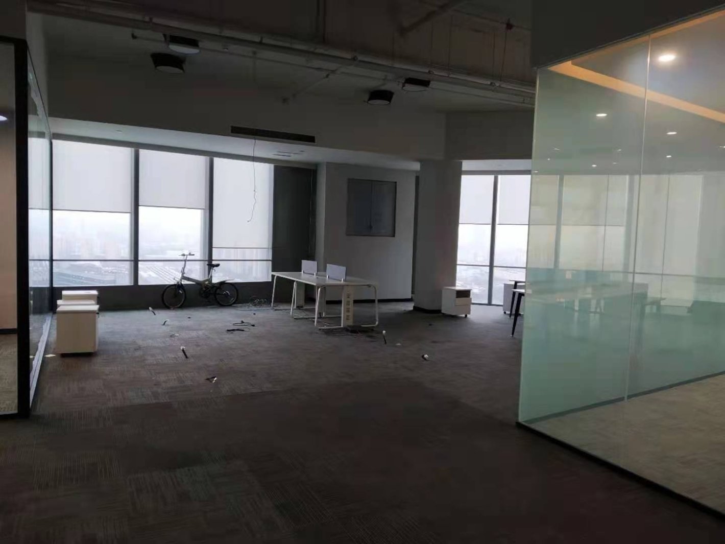 徐汇万科中心徐汇 徐汇万科中心 580平米 简装修