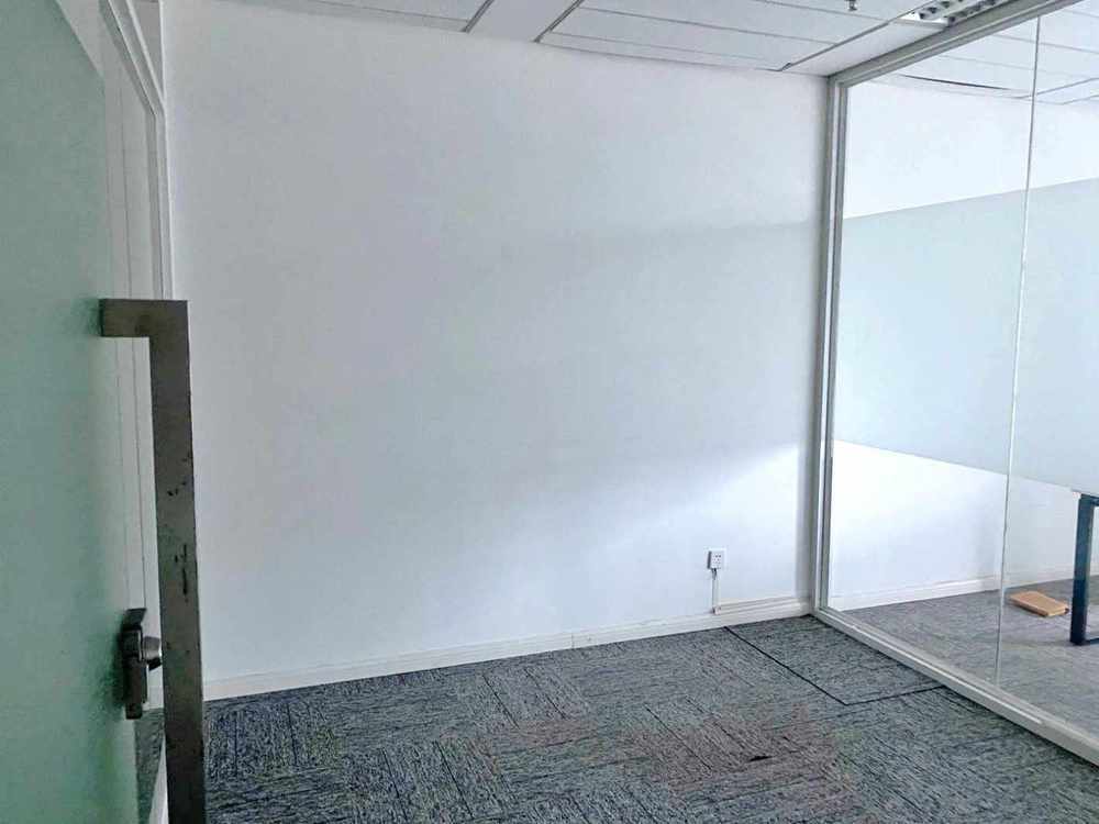 绿地汇中心徐汇 绿地汇中心 107平米 简装修