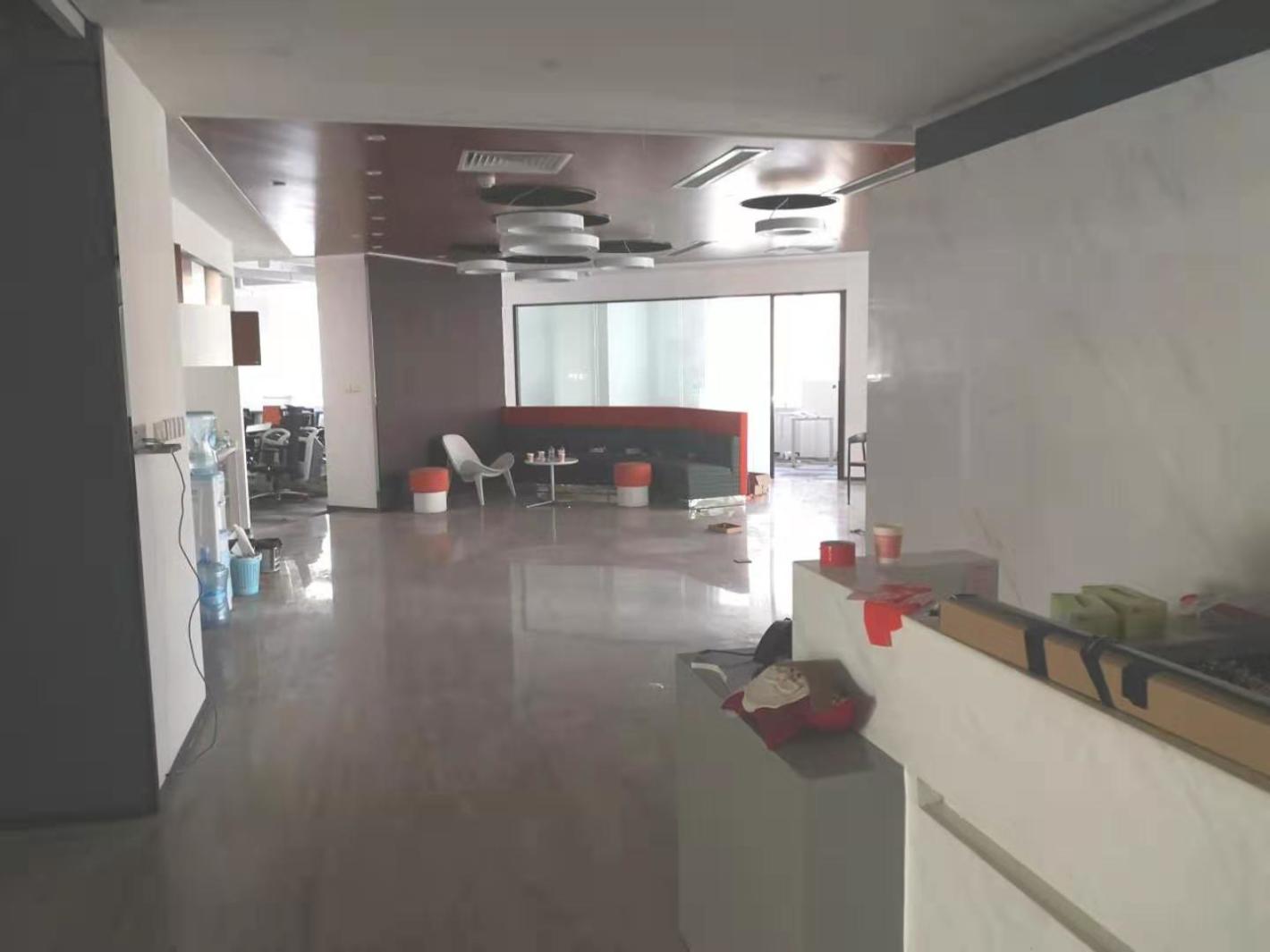 建滔商业广场长宁 建滔商业广场 862平米 简装修