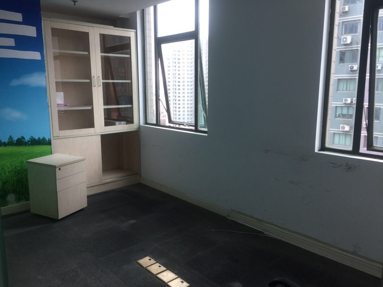 景鸿大厦徐汇 景鸿大厦 88平米 中等装修