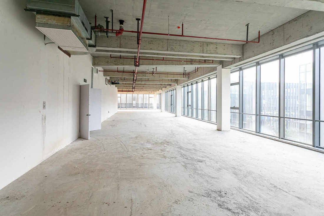 虹桥正荣中心长宁 虹桥正荣中心 335平米 毛坯