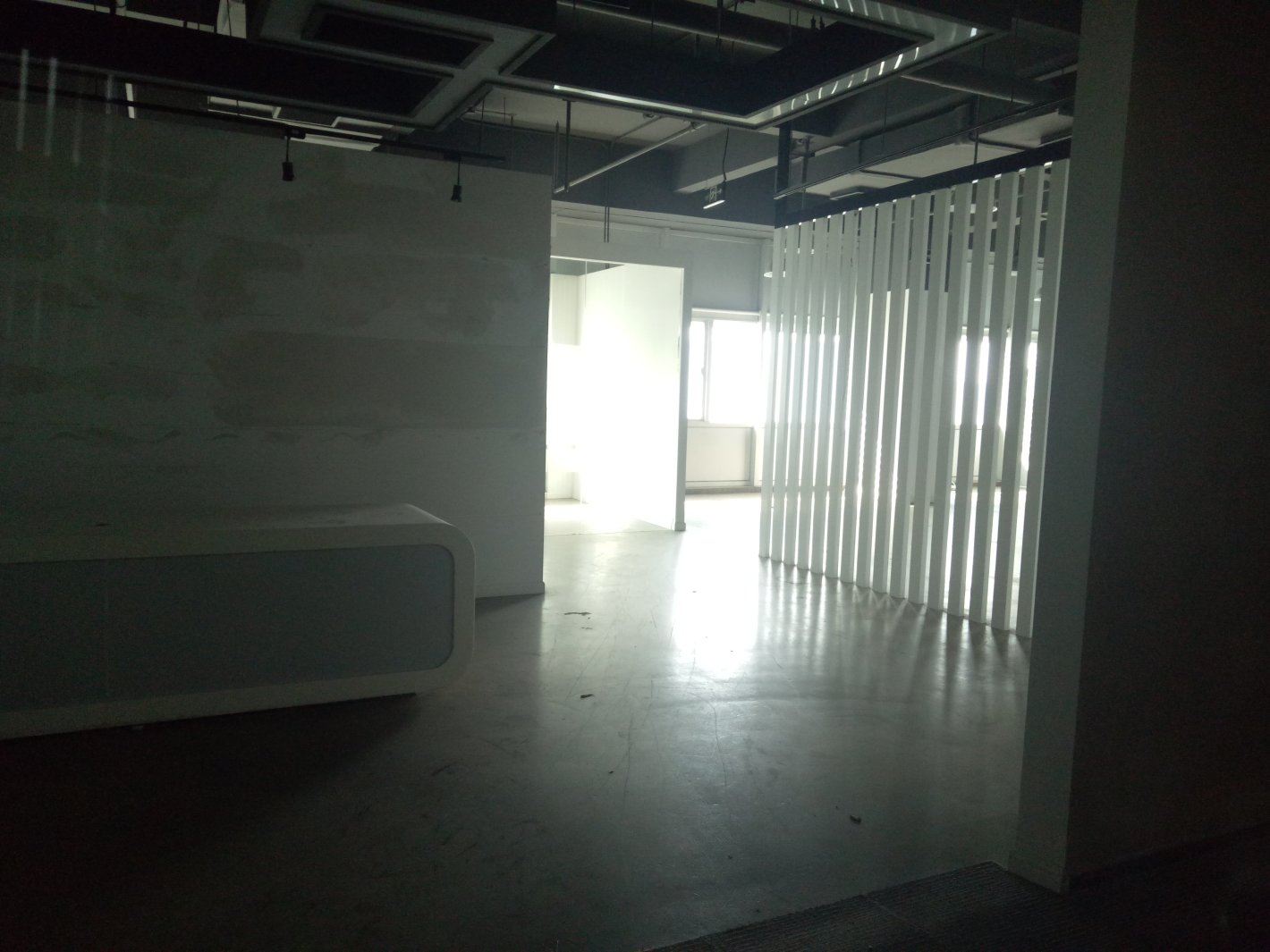 海亮大厦普陀 海亮大厦 542平米 精装修